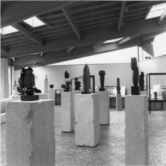 Exhibition at the Coubertin Foundation in 1992.